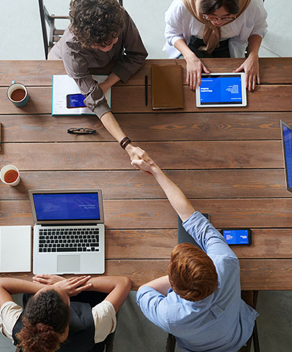 Dinamici și eficienți